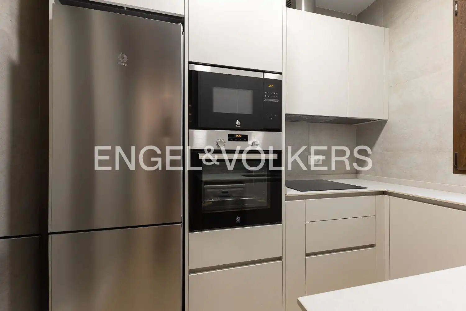 Kitchen of Flat for rent in Valencia  with Air Conditioner, Heating and Parquet flooring