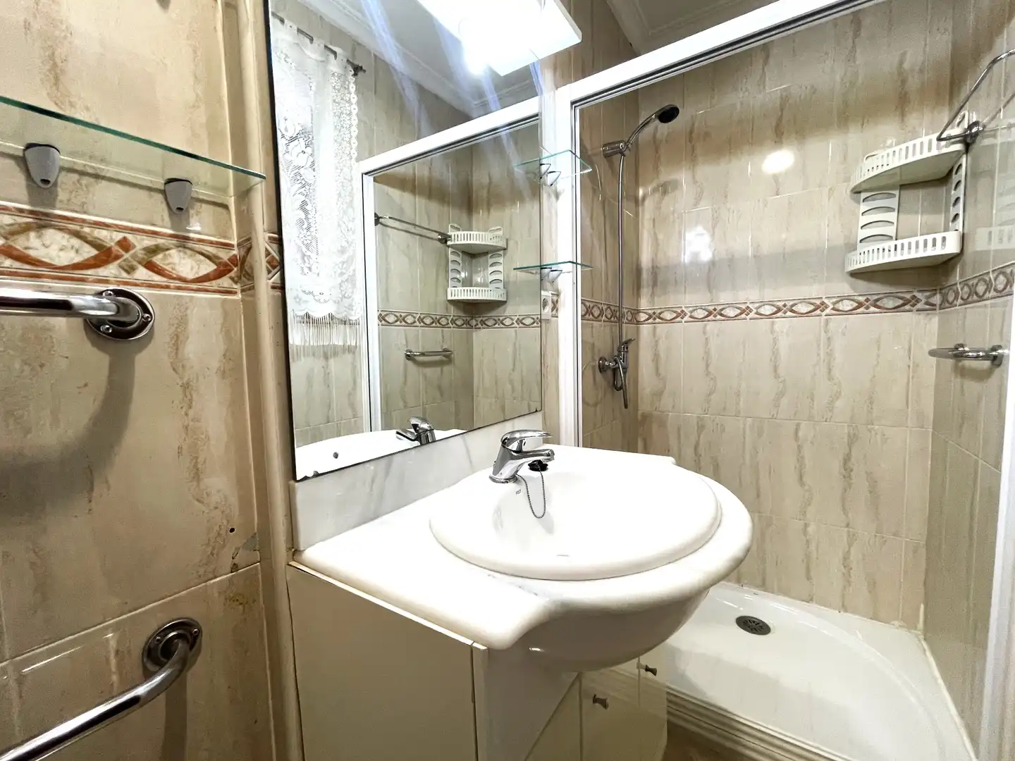 Bathroom of Houses for sale in Pedro Muñoz  with Heating, Terrace and Storage room
