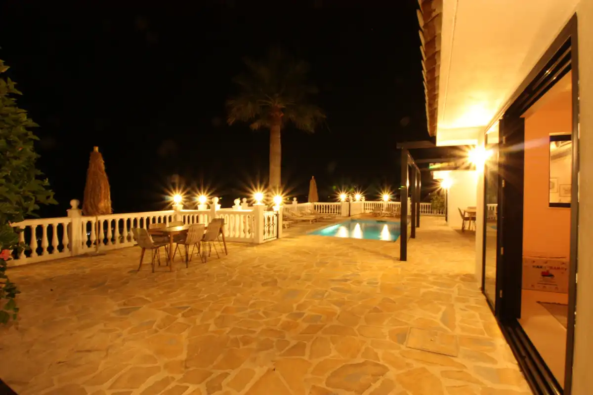 Terraza de Casa o chalet en venta en Benalmádena con Aire acondicionado, Calefacción y Jardín privado