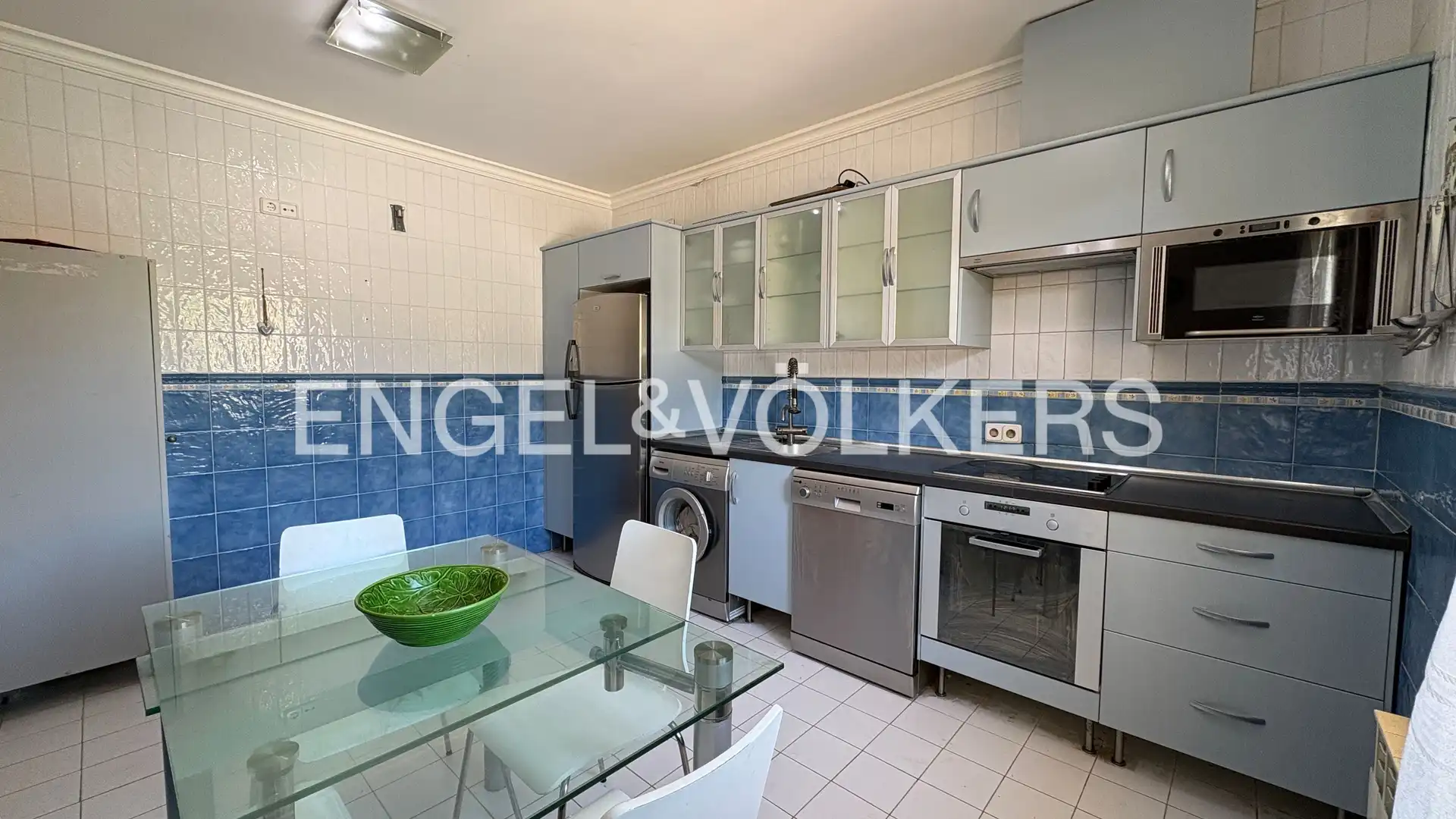 Cuina de Casa o xalet de lloguer en Los Molinos, Madrid