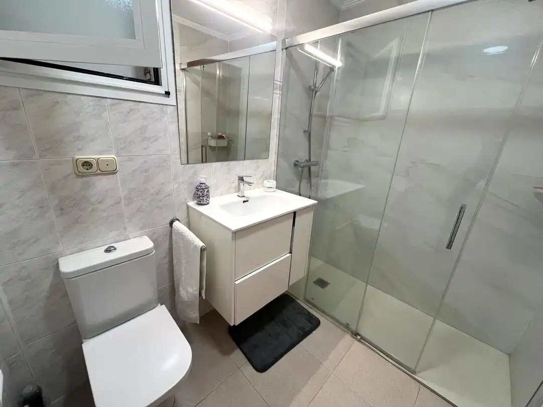 Flat with terrace to rent in Ibaeta, imagen 7