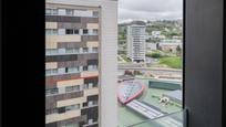 Apartament en venda en A Coruña Capital  amb Calefacció, Terrassa i Piscina comunitària