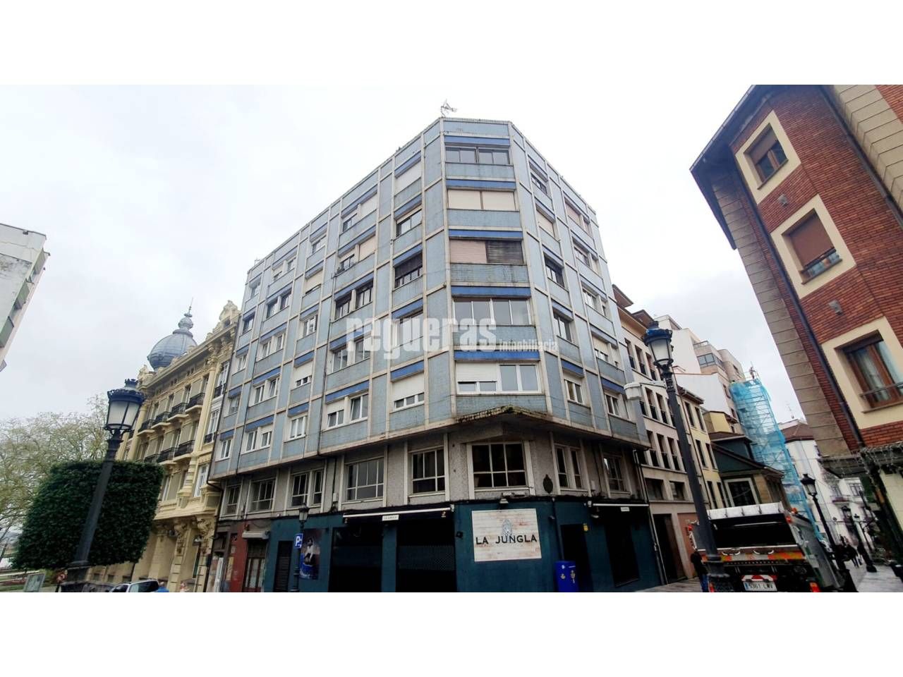 Piso de alquiler en Carreño Miranda, Centro