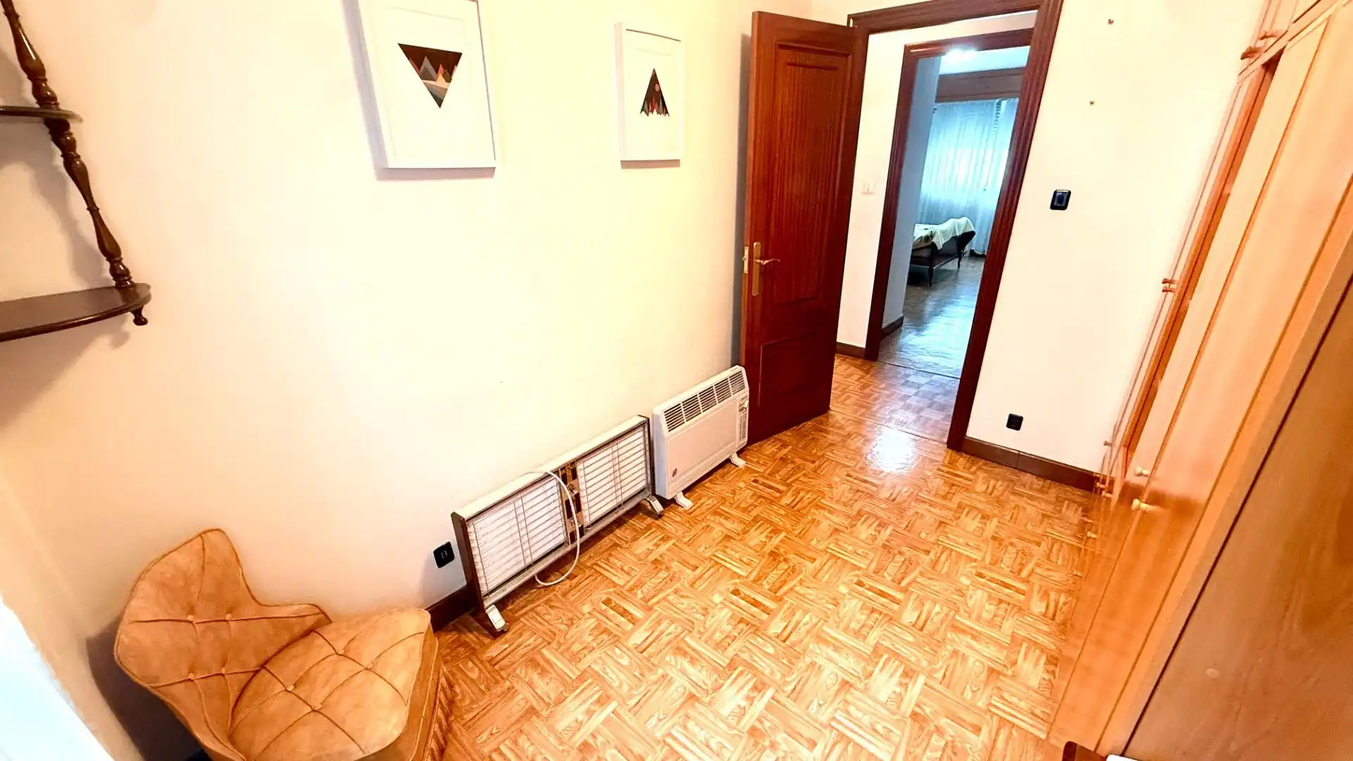 Piso en venta en Ourense Capital  con Amueblado y Balcón