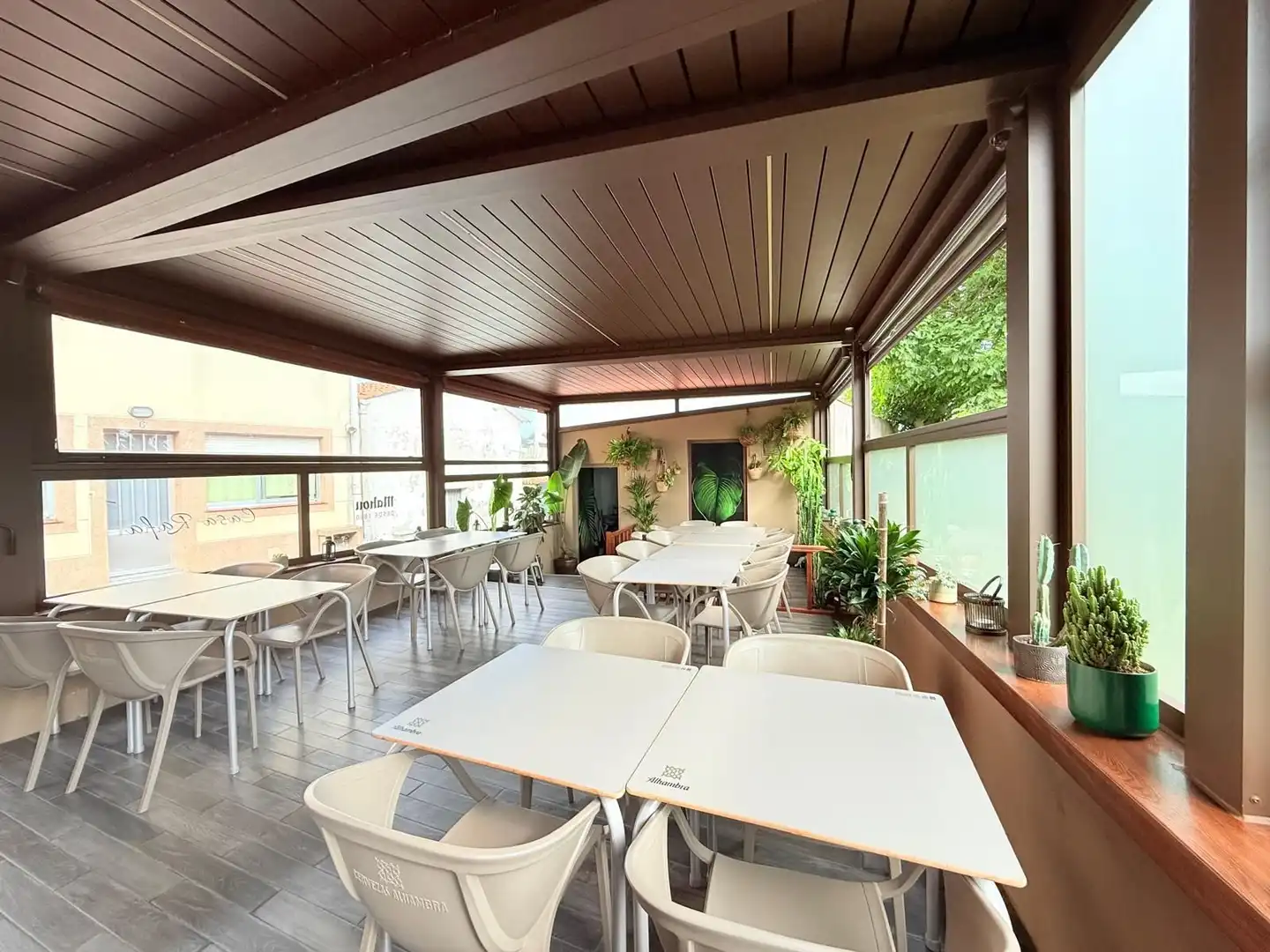 Terraza de Casa o chalet en venta en Oleiros con Calefacción y Jardín privado