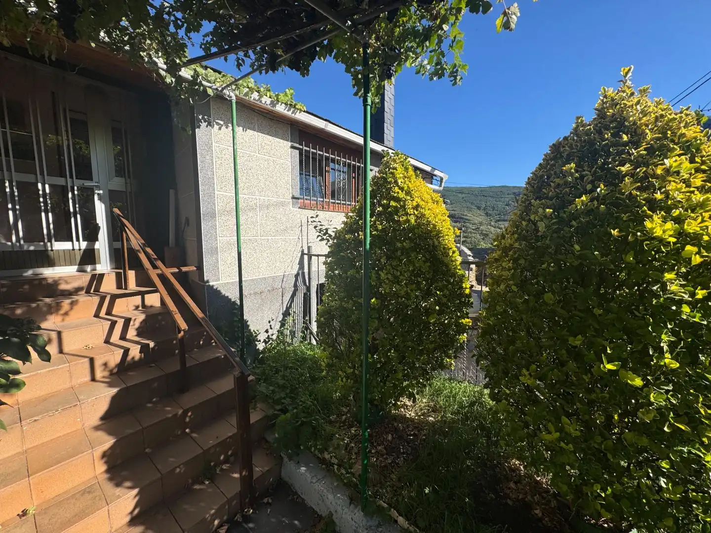 Vista exterior de Casa o xalet en venda en Lubián, Zamora