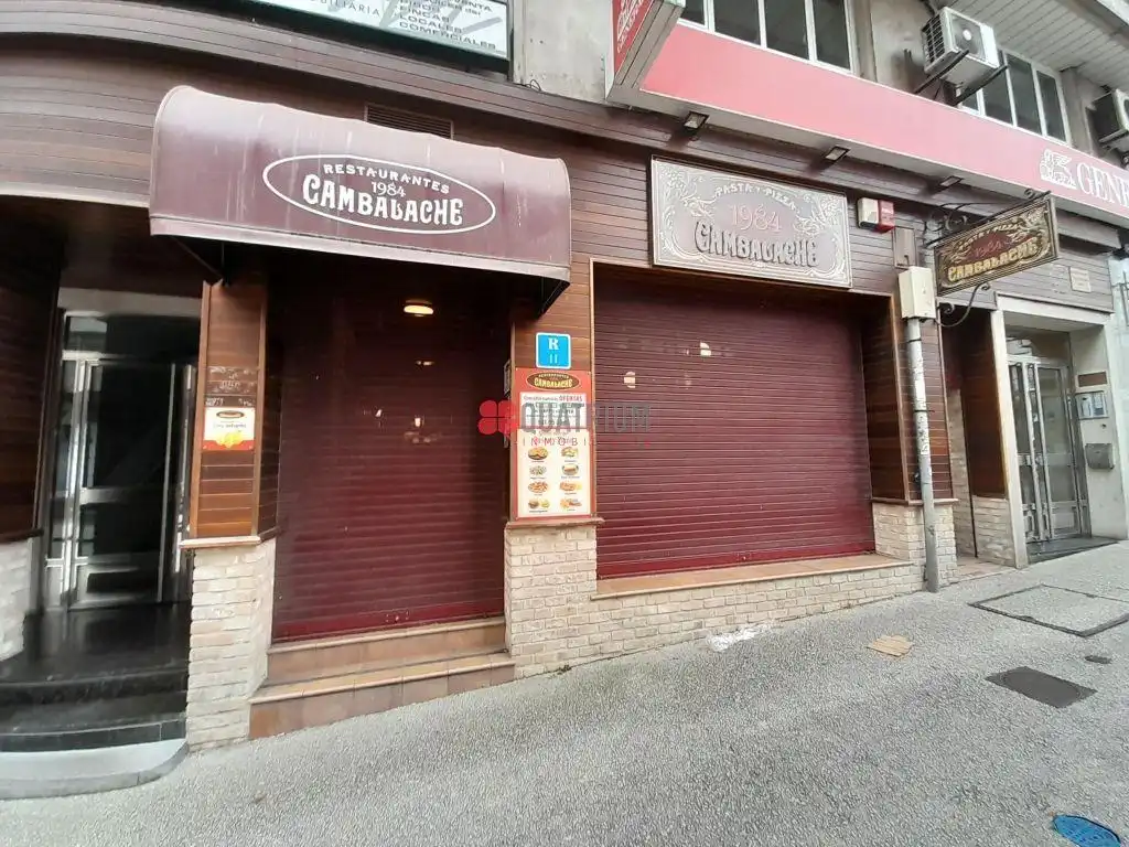 Local comercial de lloguer a De Villagarcía, imagen 3