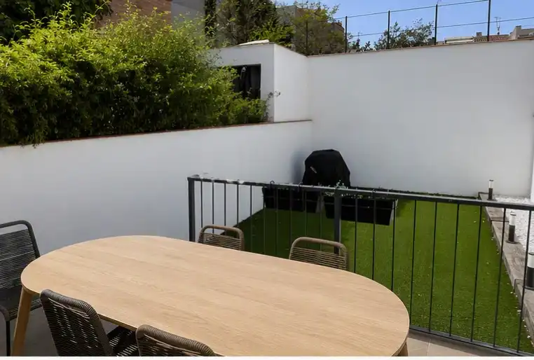 Terrasse von Erdgeschoss zum Verkauf in Granollers mit Klimaanlage, Heizung und Privatgarten
