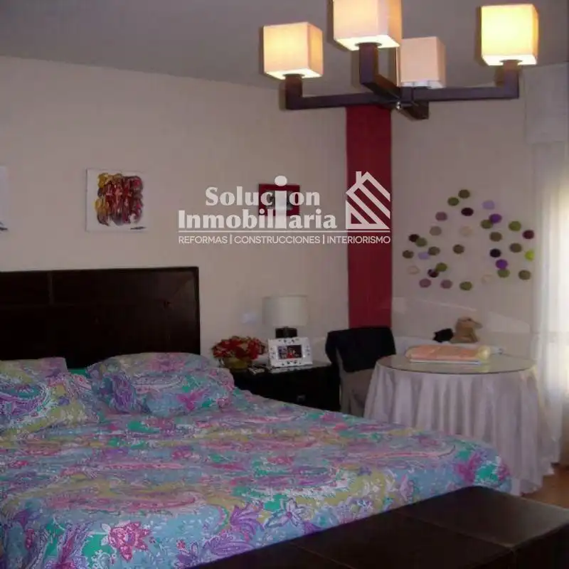 Casa adosada en venta en Castellanos de Moriscos