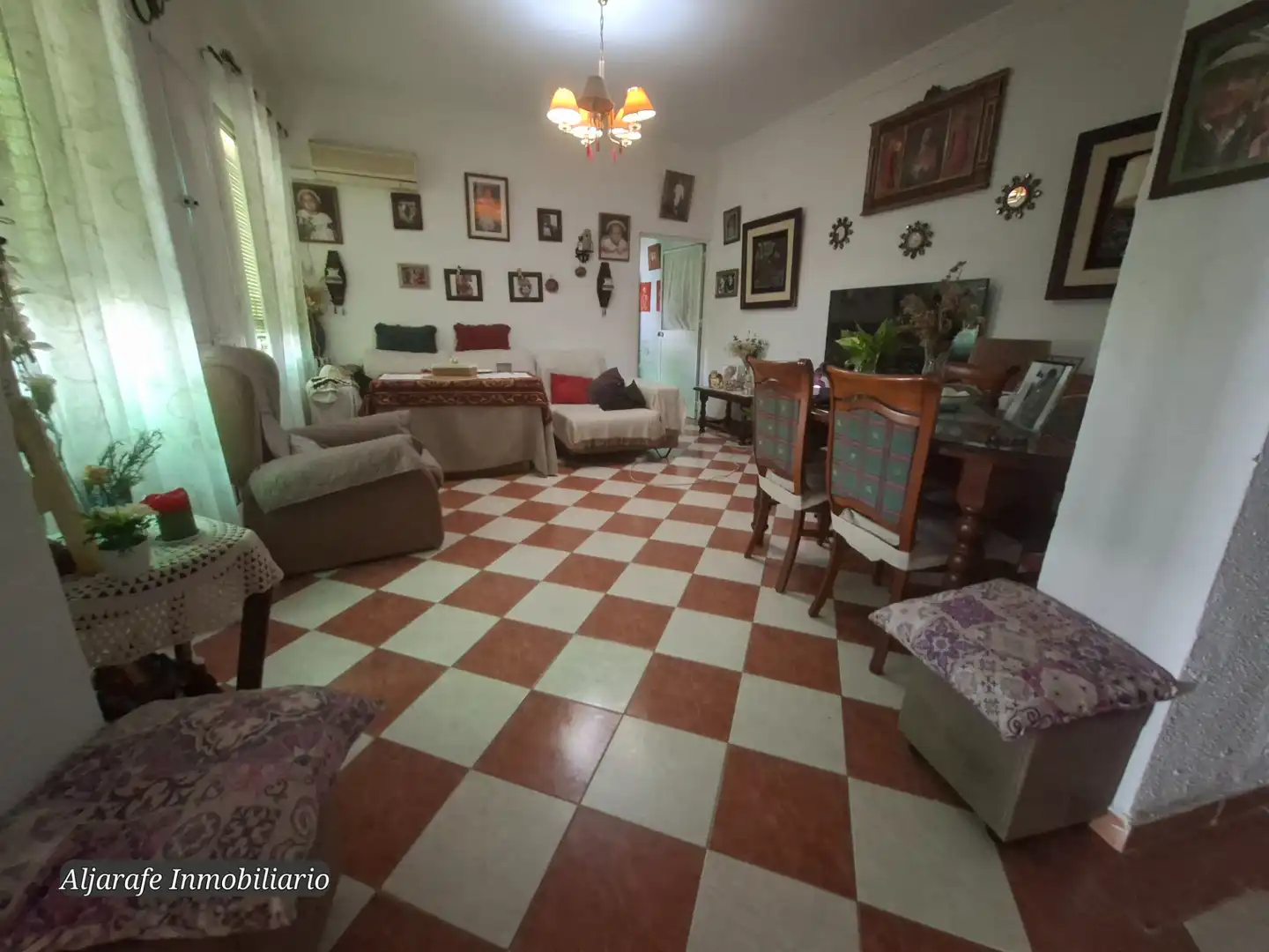 Sala d'estar de Casa o xalet en venda en Umbrete amb Terrassa i Traster