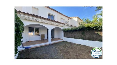 Foto 3 de Casa o chalet en venta en Calle de la Riera Ginjolers, 174, Els Grecs - Mas Oliva, Roses