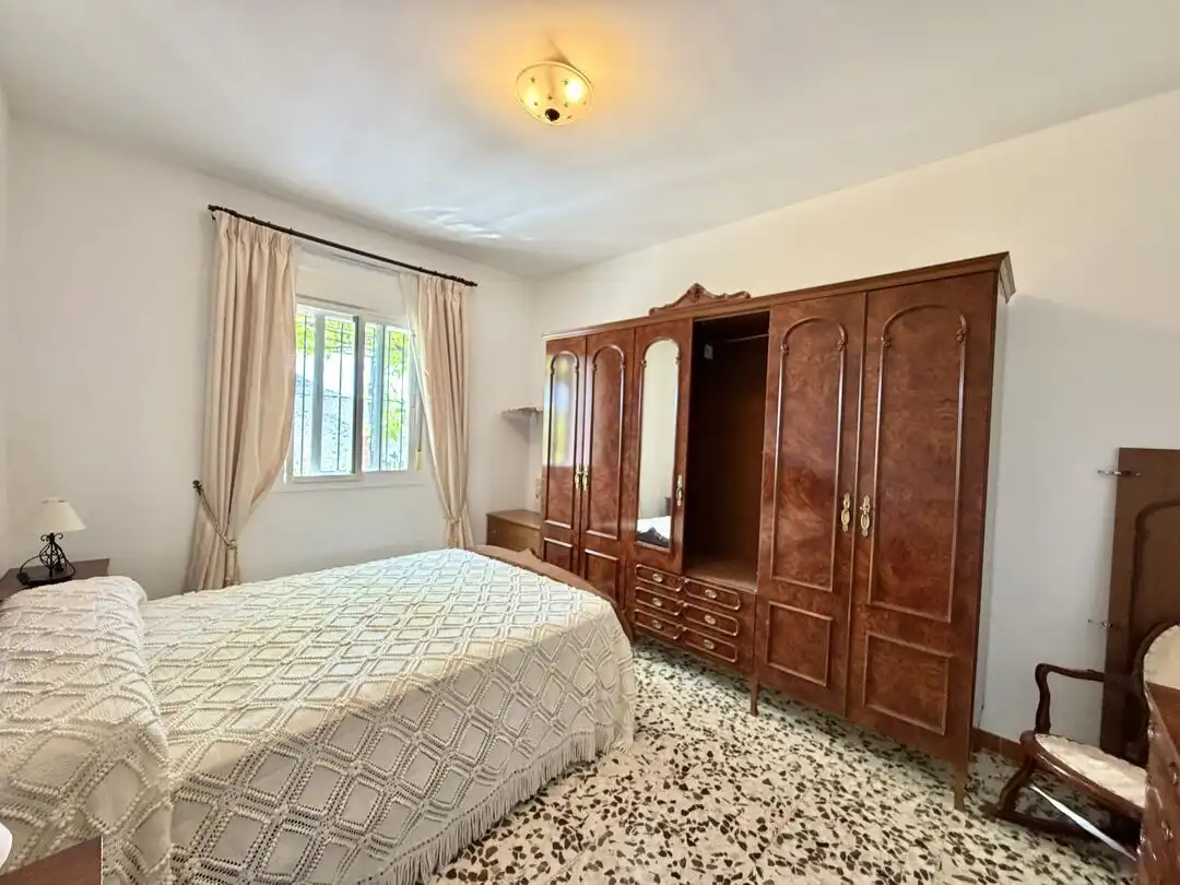 Habitación de Casa o chalet en venta en Alfarnatejo