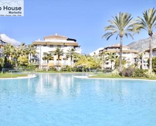 Exterior view of Planta baja for sale in Marbella  with Air Conditioner, Terrace and Community pool