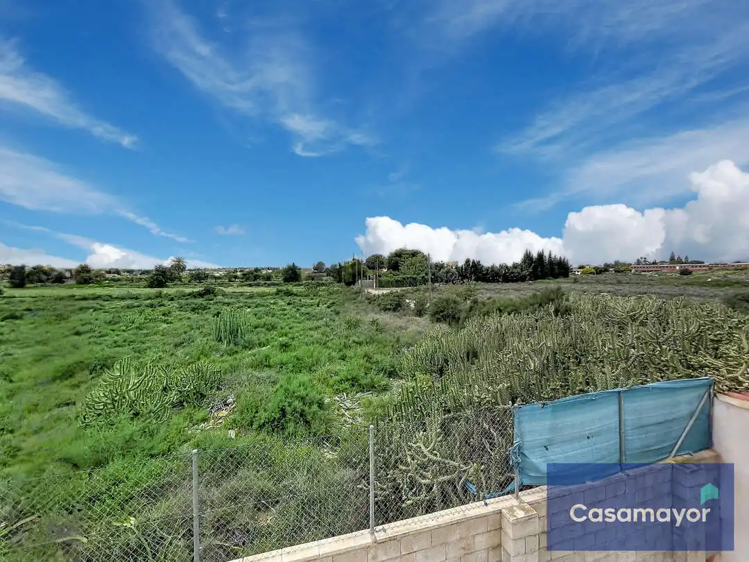 Casa o chalet en venta en Carrer Mig Jorn, La Huerta