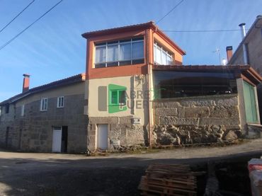 Maison avec jardin à vendre à A Peroxa