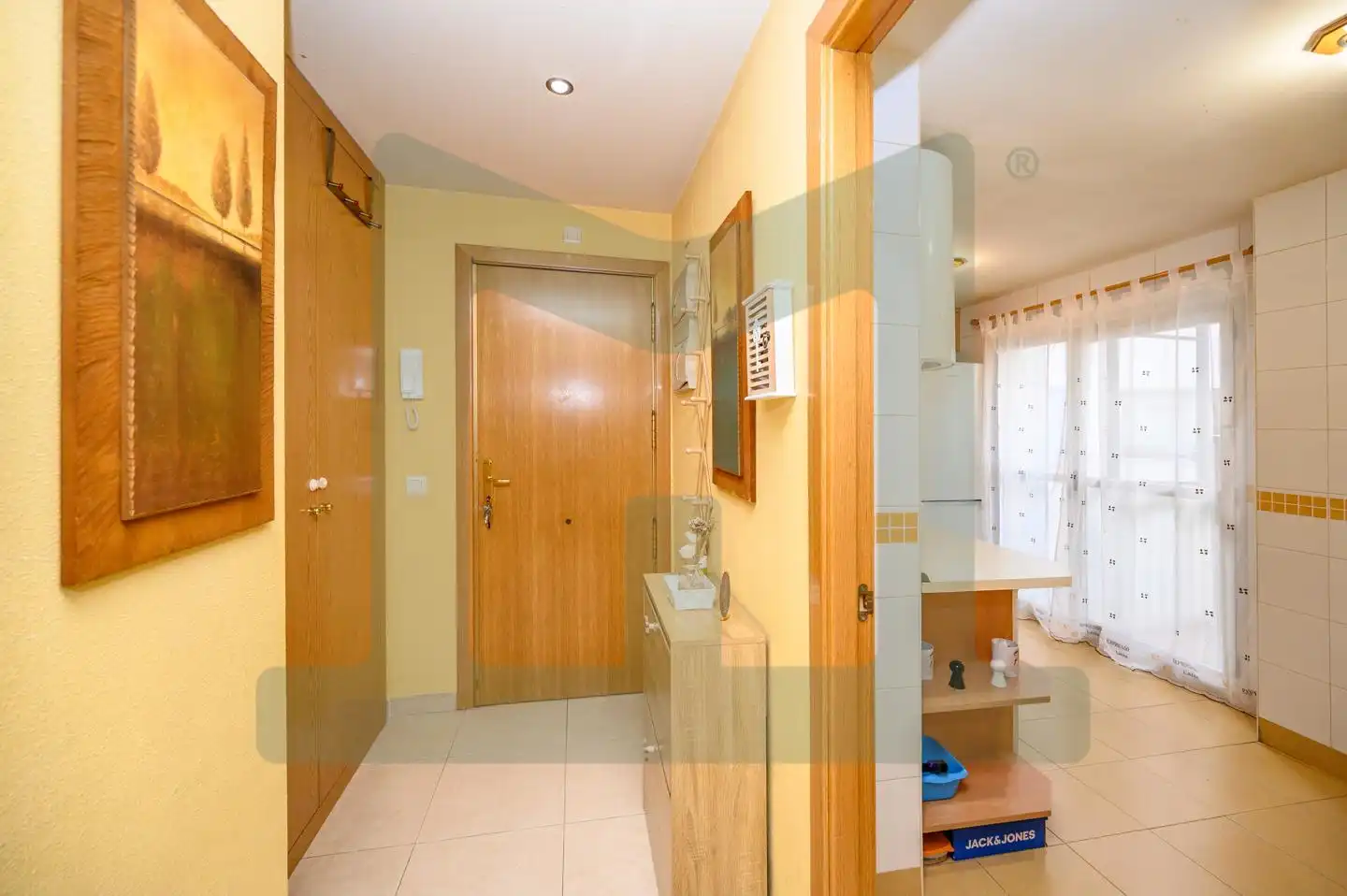 Wohnung zum Verkauf in Parla mit Klimaanlage, Heizung und Terrasse