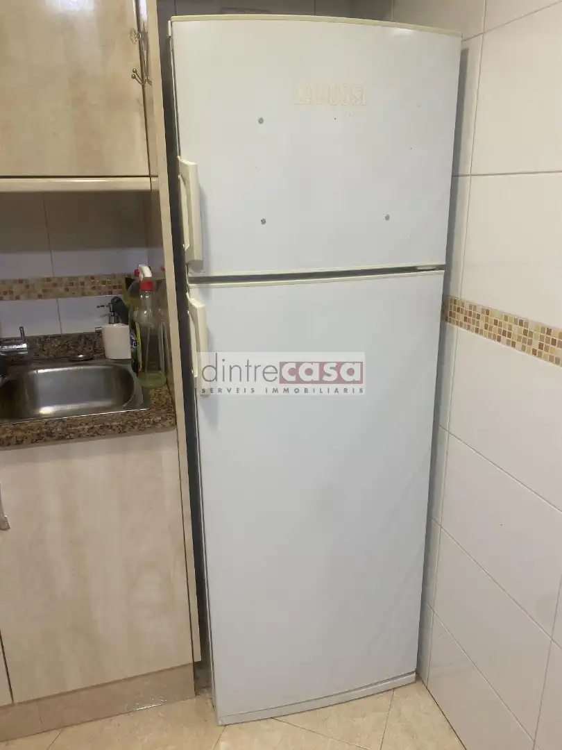 Küche von Wohnungen zur Miete in Palafolls, Barcelona
