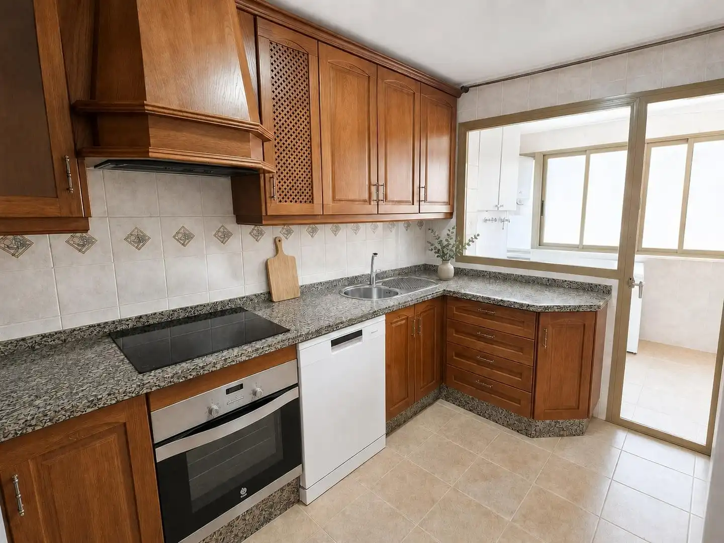 Cocina de Piso en venta en Málaga con Aire acondicionado, Jardín privado y Terraza