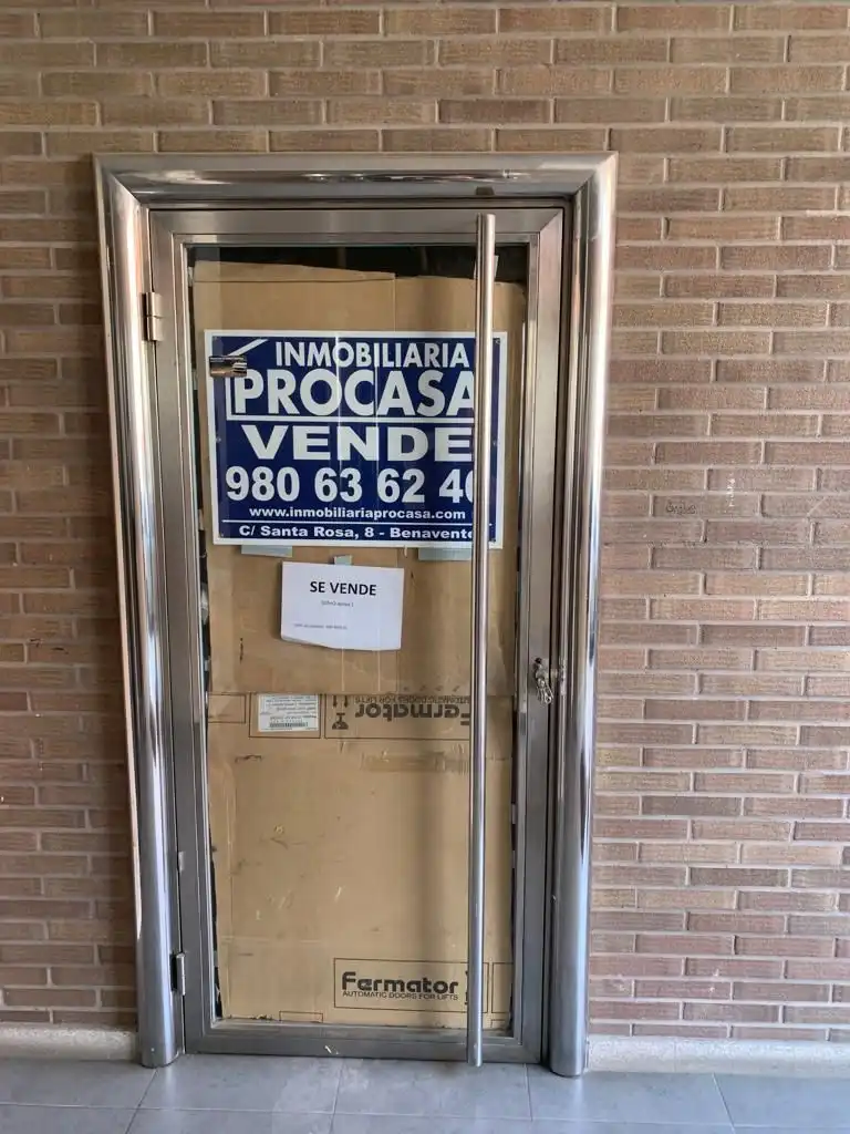 Business premises for sale in Benavente, imagen 5