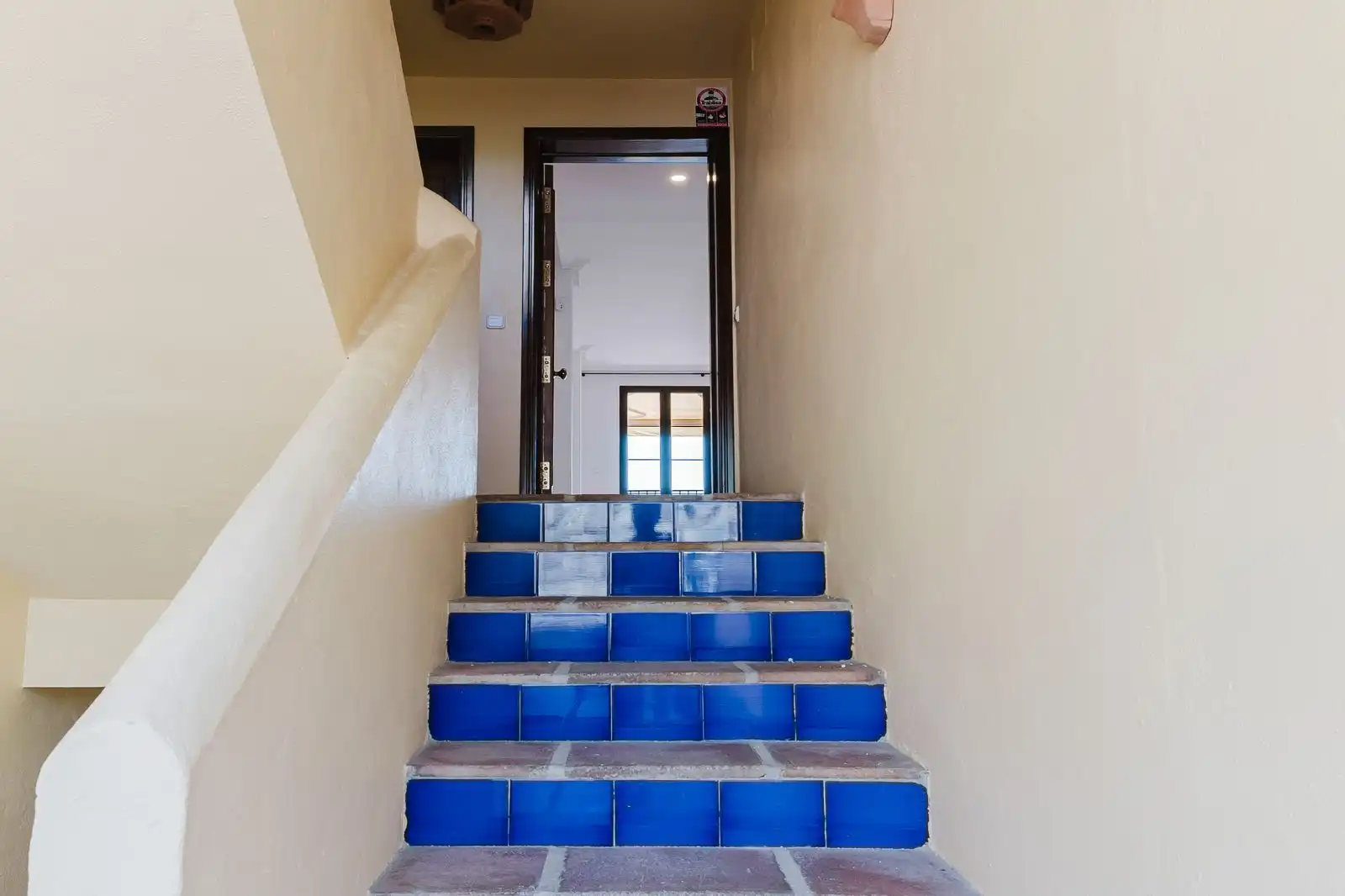 Flat for sale in Benahavís  with Air Conditioner, Terrace and Alarm