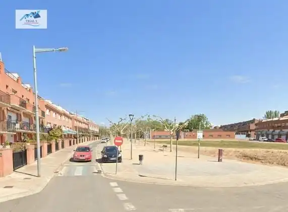 Vista exterior de Casa o xalet en venda en Alpicat amb Jardí privat