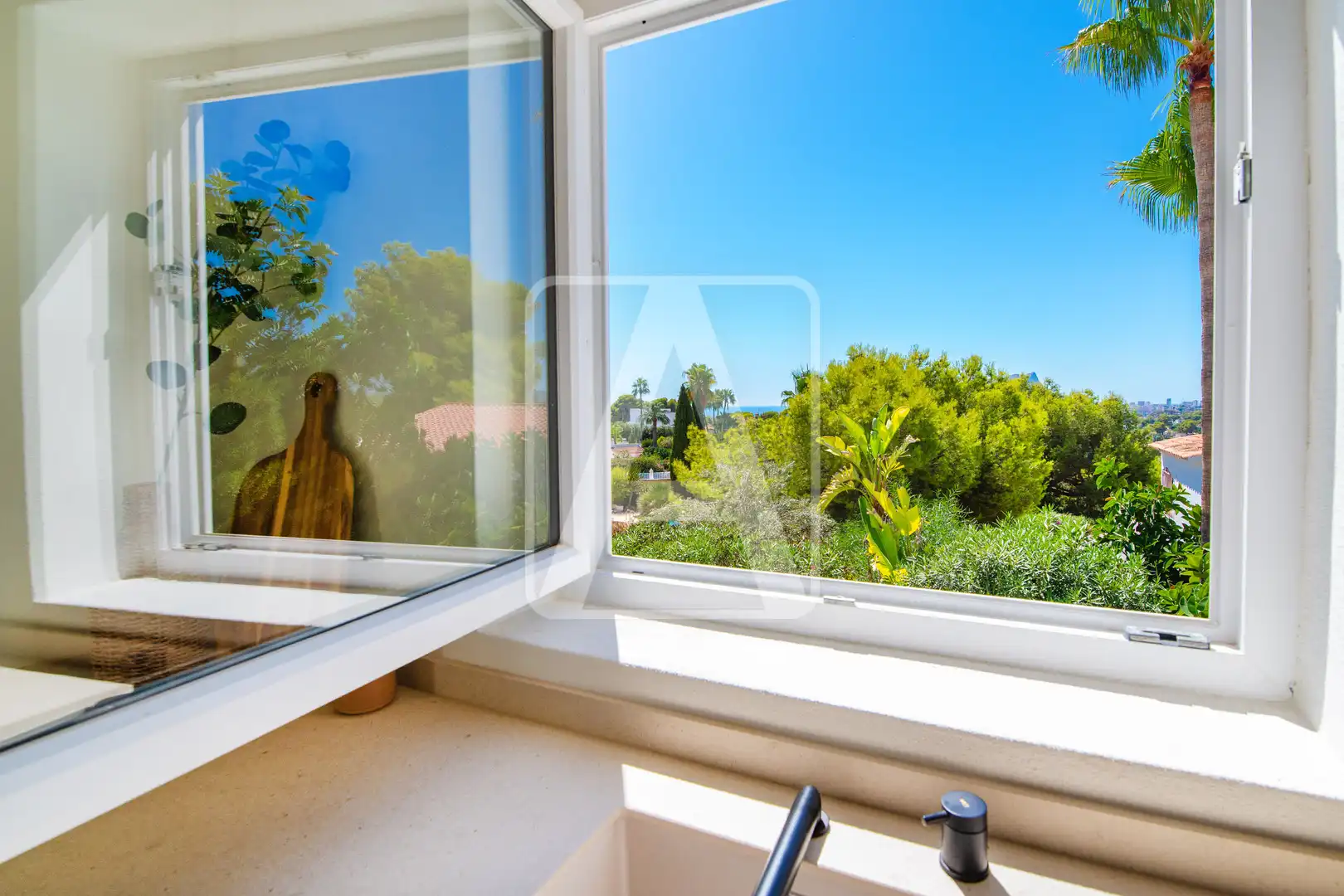 Vista exterior de Casa o chalet en venta en Cala Advocat - Baladrar  