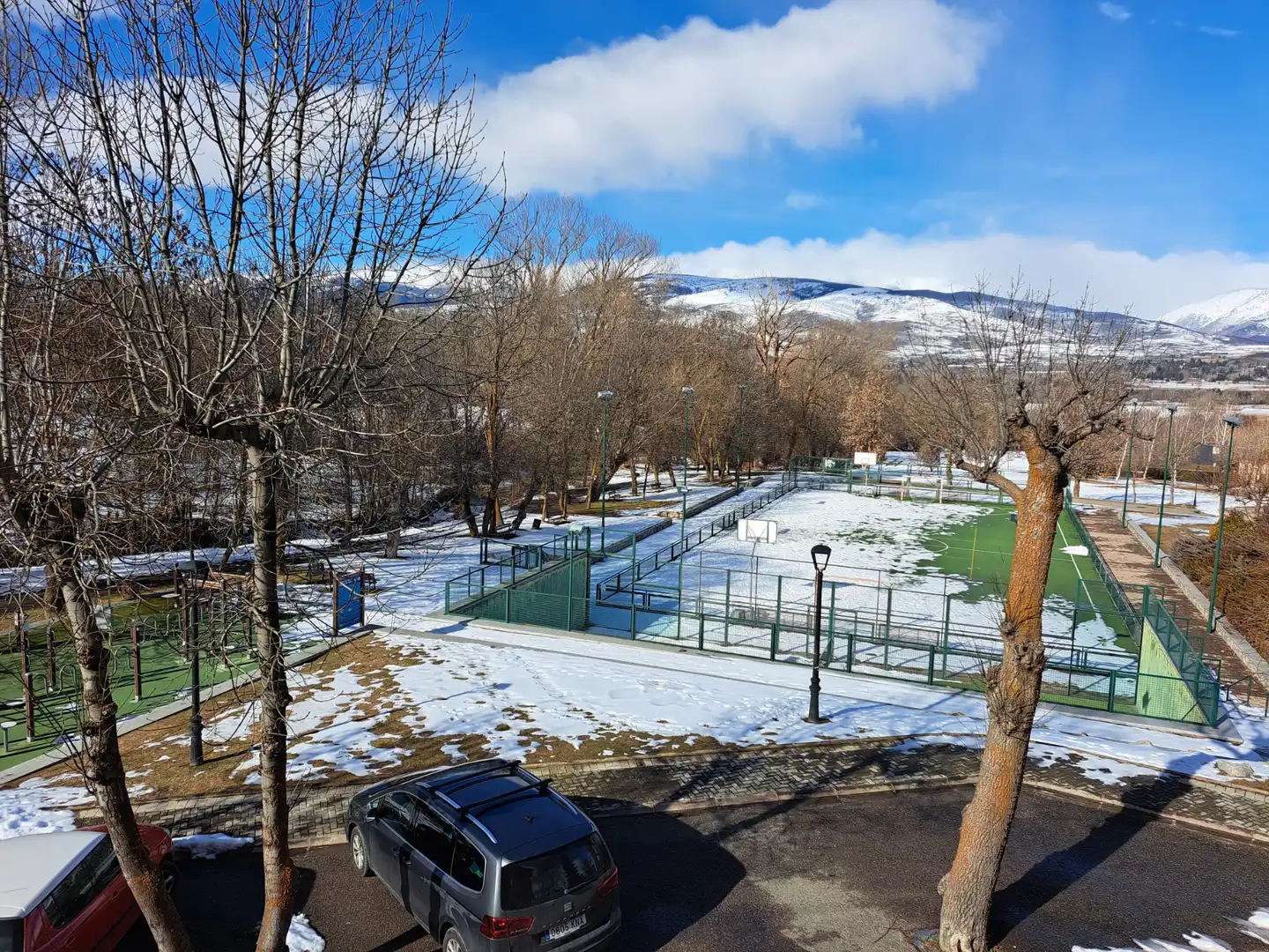 Vista exterior de Casa o xalet en venda en Fontanals de Cerdanya amb Calefacció, Terrassa i Moblat
