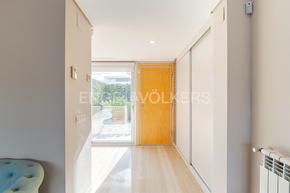 House or chalet for sale in Chiva  with Air Conditioner, Heating and Private garden