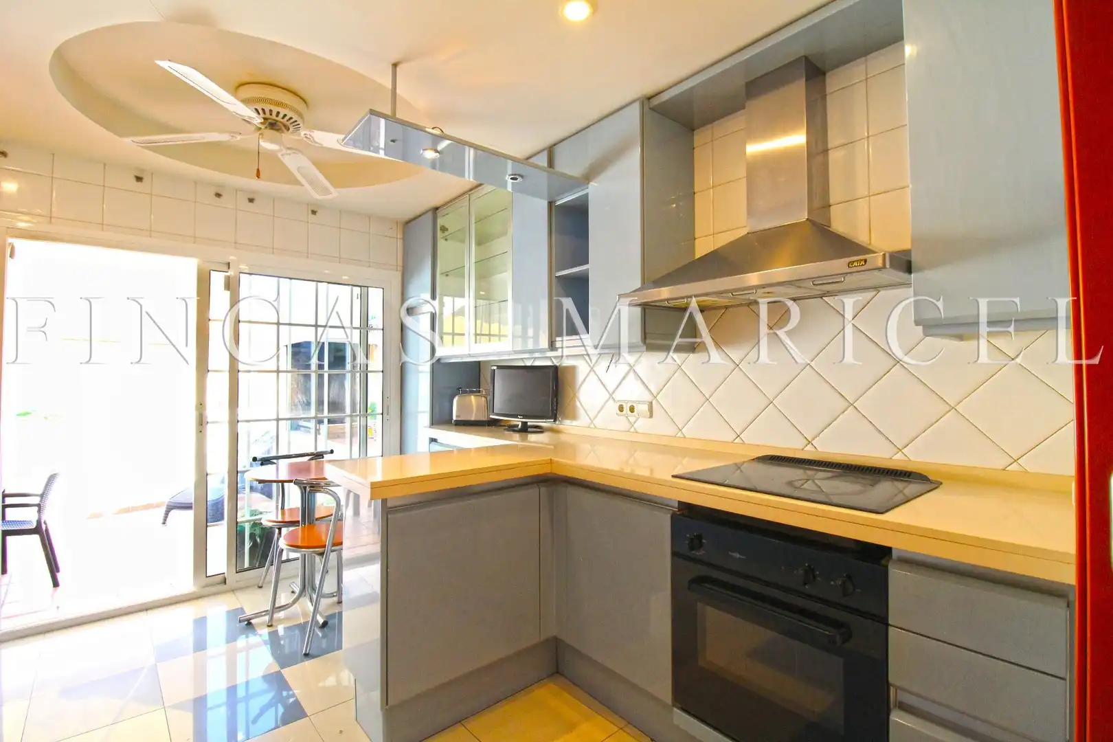 Kitchen of Attic for sale in Sitges  with Air Conditioner and Terrace