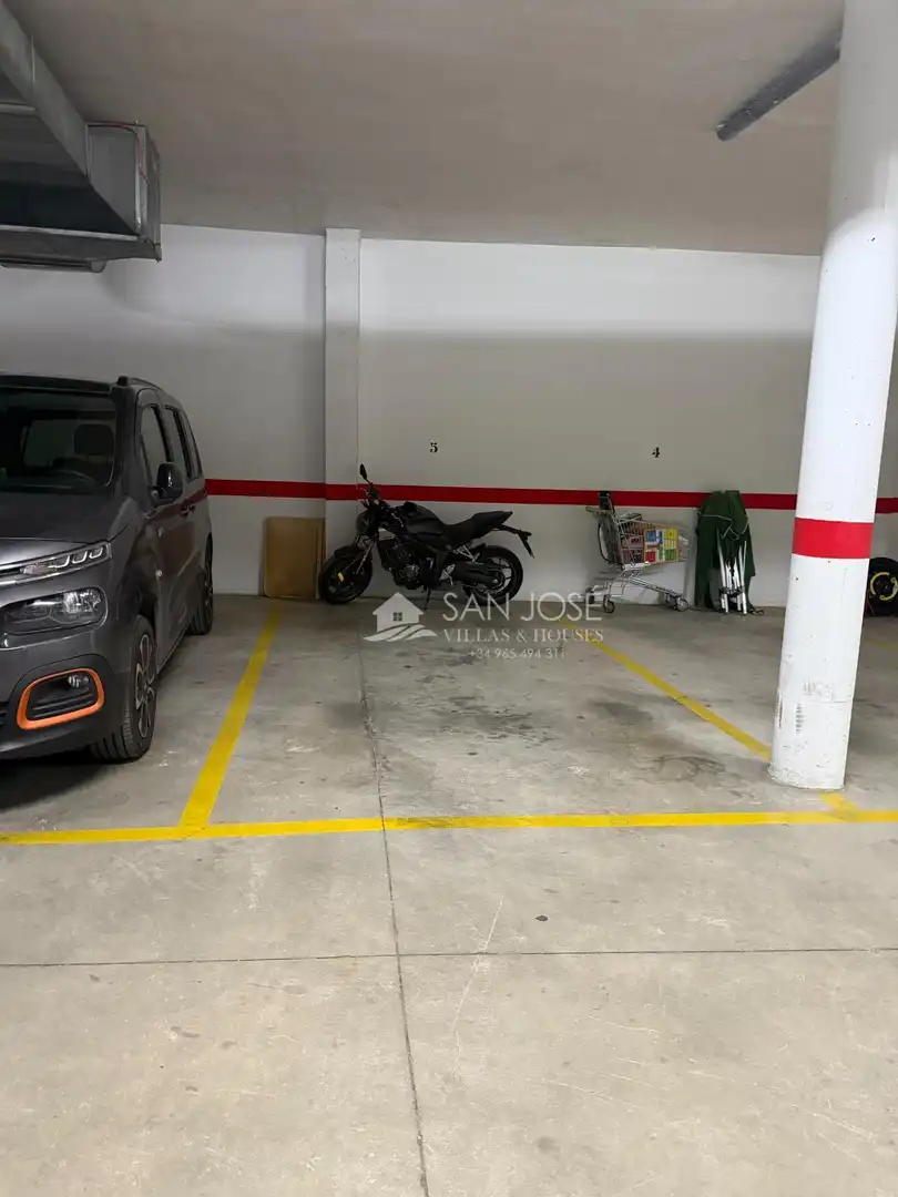 Parkplatz von Erdgeschoss zum Verkauf in Monforte del Cid mit Klimaanlage und Abstellraum