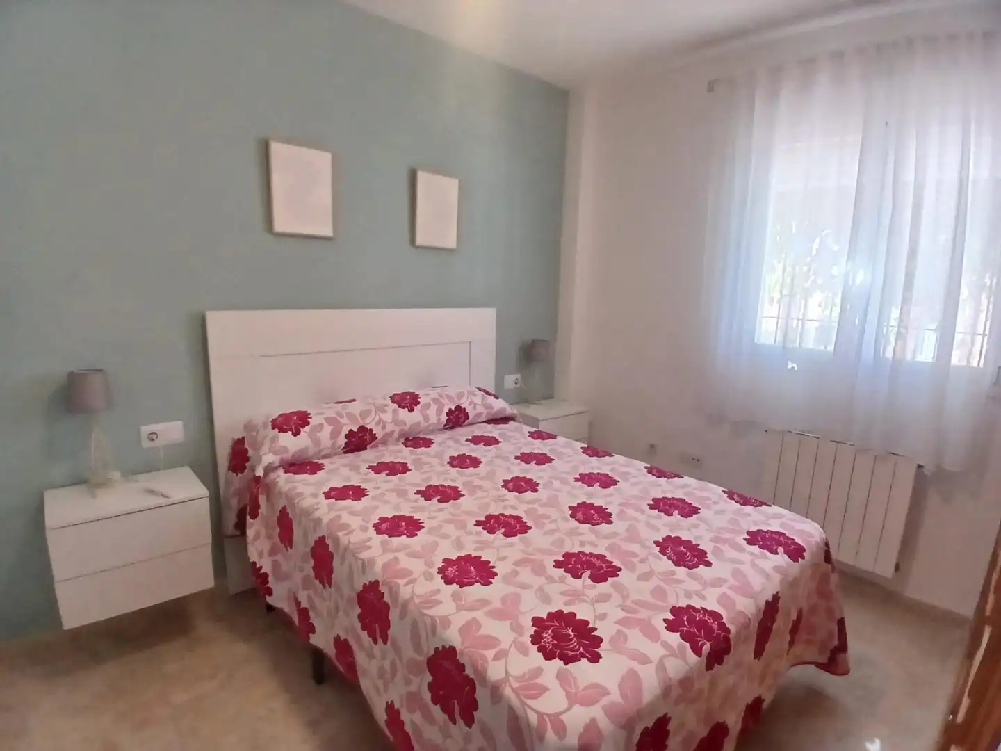 Dormitori de Apartament de lloguer en Alcázar de San Juan amb Aire condicionat, Calefacció i Moblat