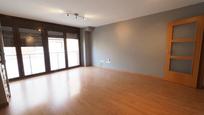 Sala d'estar de Dúplex en venda en Sant Llorenç d'Hortons amb Aire condicionat i Terrassa