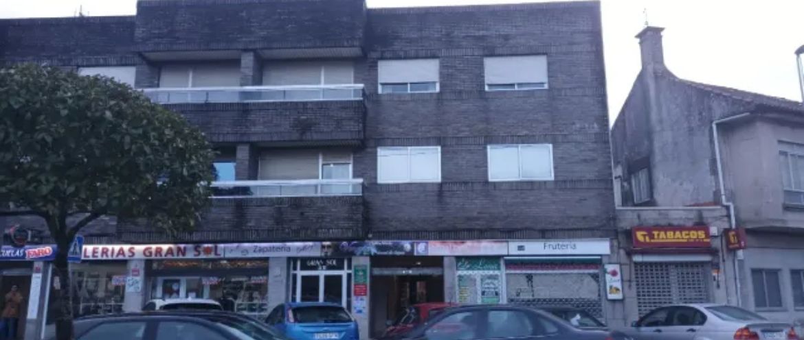 Exterior view of Flat for sale in A Cañiza    with Terrace and Furnished