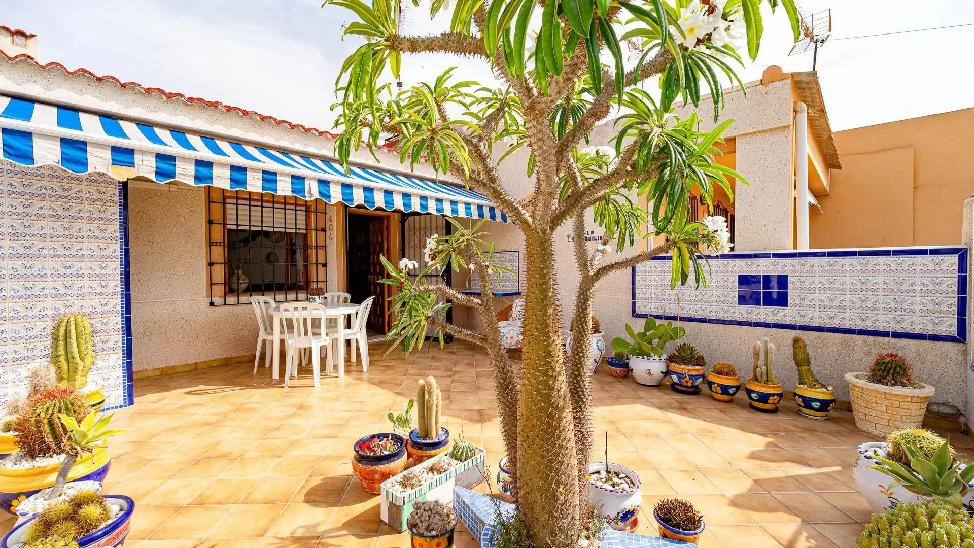 Terraza de Casa adosada en venta en Torrevieja con Aire acondicionado, Terraza y Amueblado