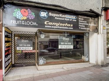 Local commercial à vendre à Avenida Finisterre 155