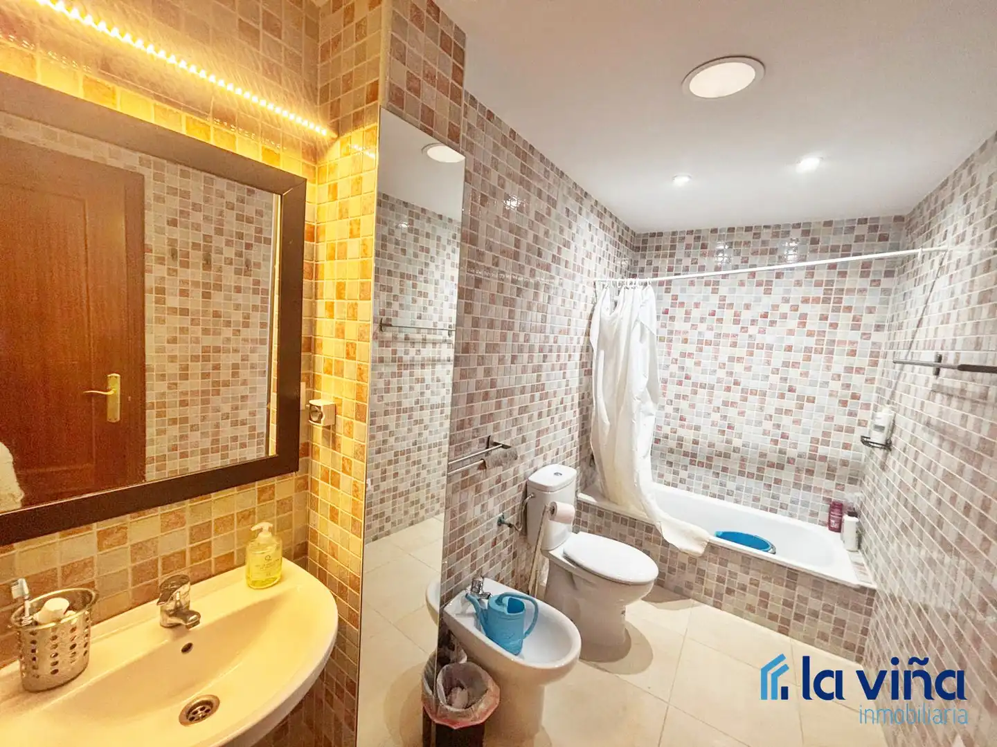 Baño de Piso en venta en Alameda con Aire acondicionado, Calefacción y Terraza