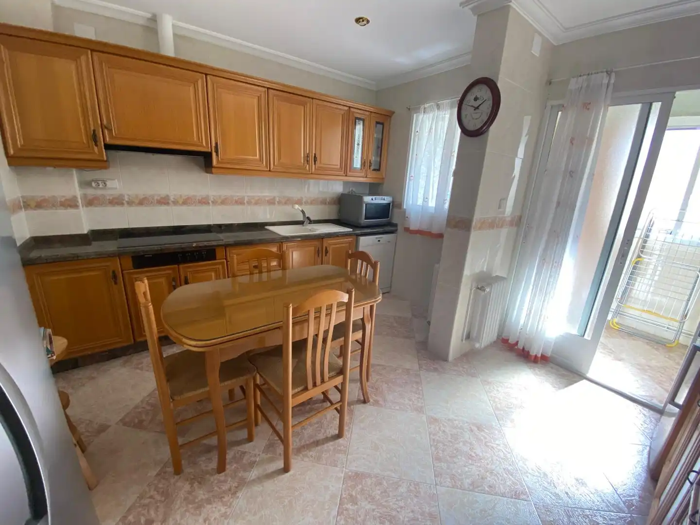 Cocina de Piso de alquiler en Albacete con Calefacción, Amueblado y Balcón