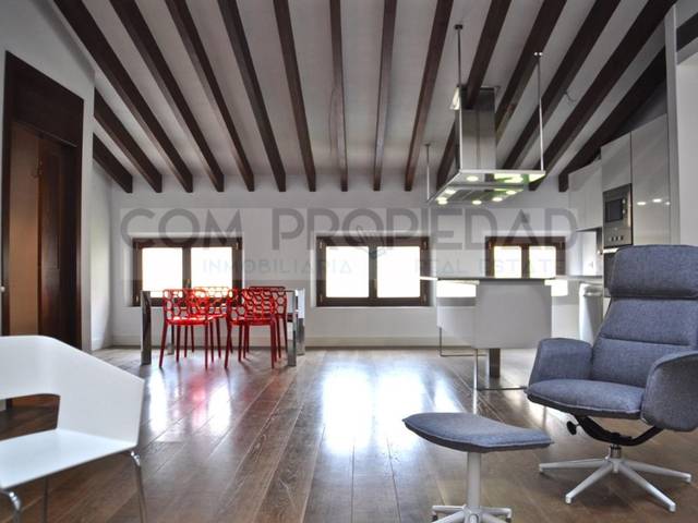 Piso en Alquiler en La Seu
