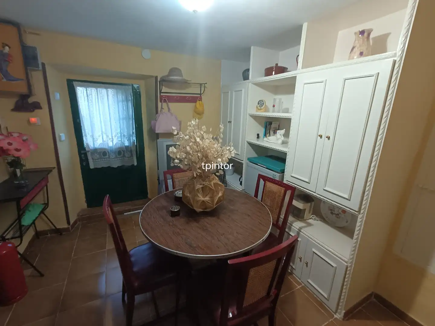 Kitchen of Houses for sale in Valencia de Alcántara  with Terrace, Swimming Pool and Furnished