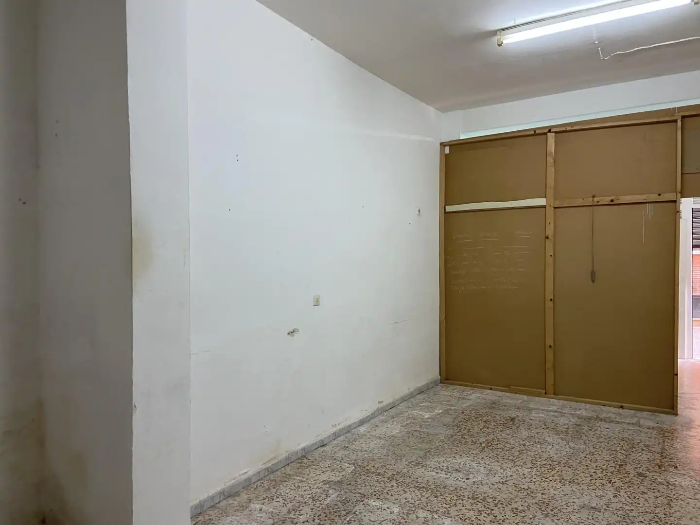 Local comercial en venda a Pasaje Escritor Pérez de Rivas, imagen 11
