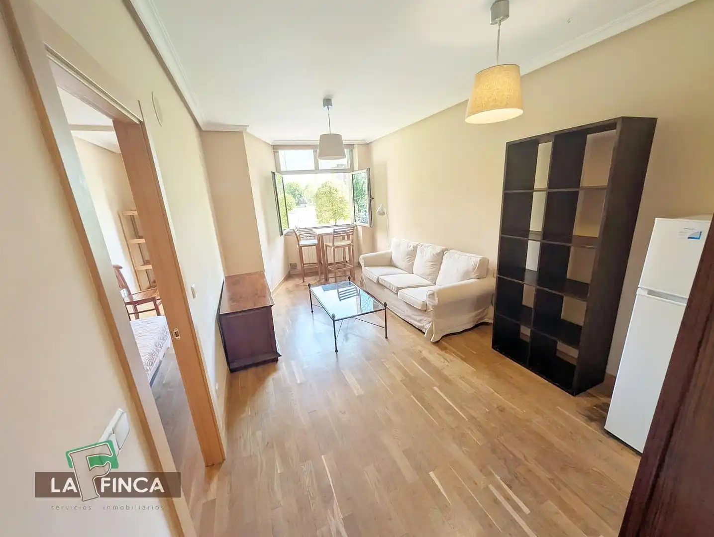 Living room of Apartments for sale in Oviedo   with Heating, Storage room and Furnished