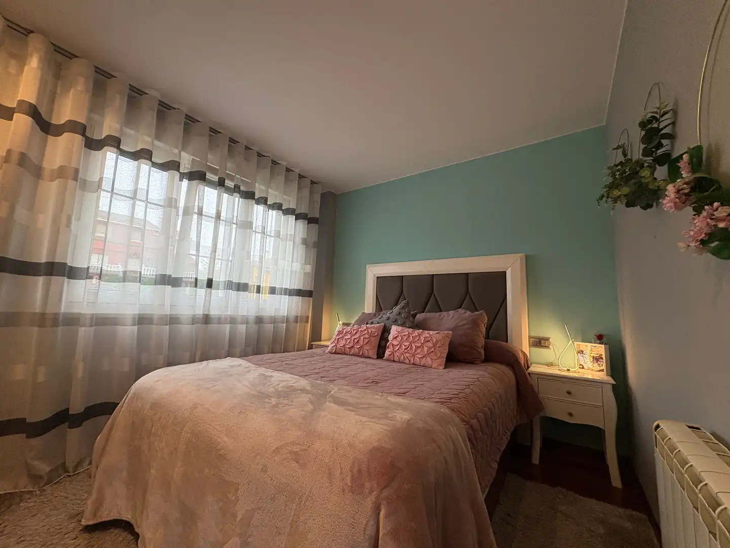 Schlafzimmer von Einfamilien-Reihenhaus zum Verkauf in Carreño mit Heizung, Parkett und Terrasse