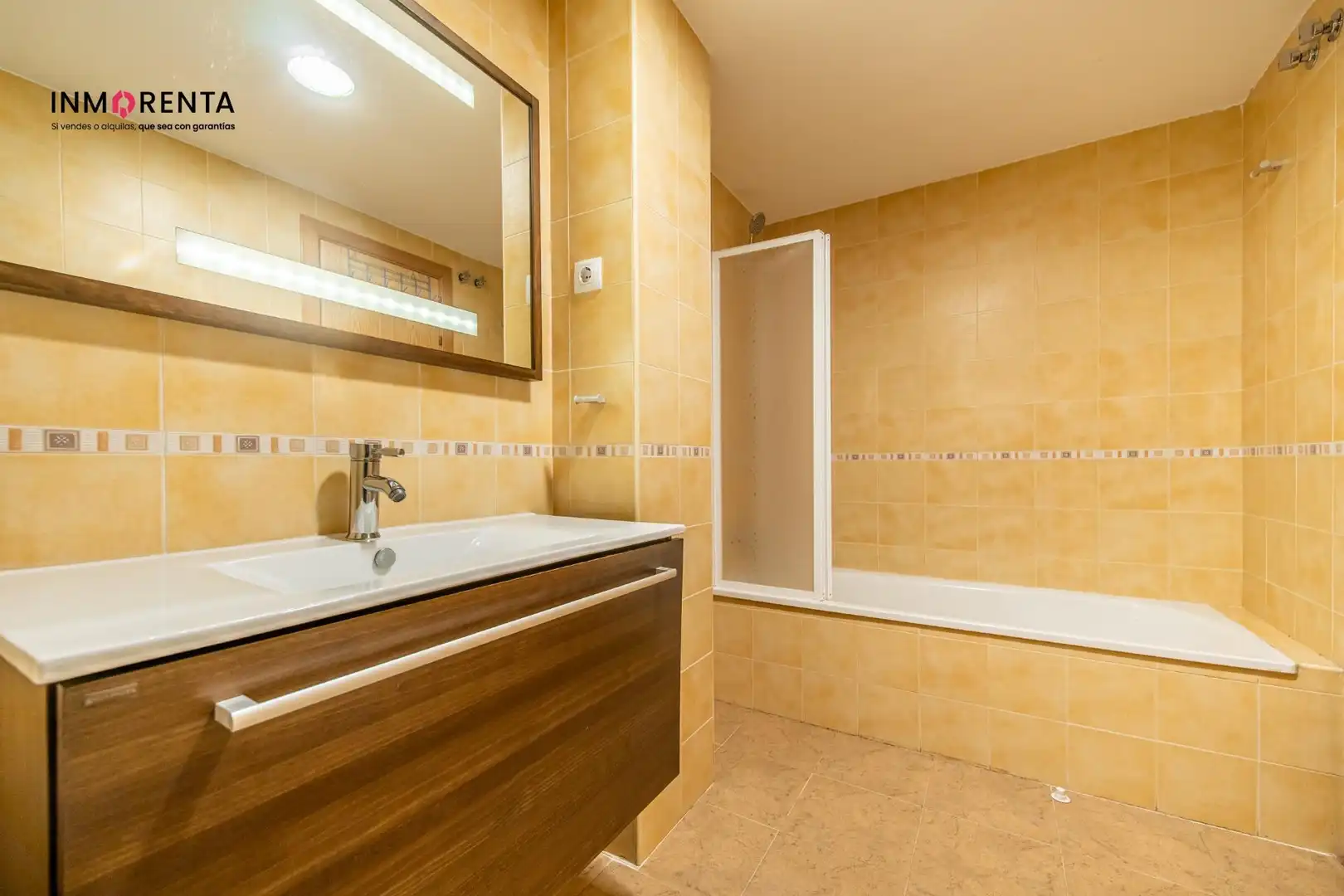 Baño de Piso en venta en Gerindote con Aire acondicionado, Calefacción y Parquet