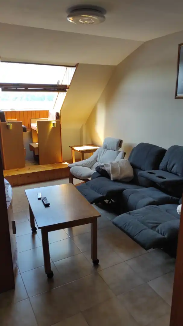 Wohnzimmer von Wohnung zur Miete in Miño mit Klimaanlage