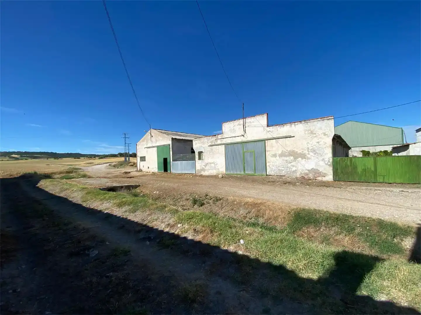 Exterior view of Industrial buildings for sale in Olmos de Esgueva