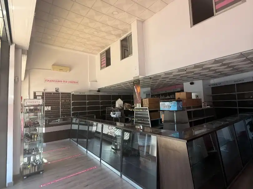 Local en venda a Carretera Coín, 3, Cortijo de Maza - Finca Monsalvez - El Olivar