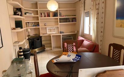 Sala d'estar de Pis en venda en  Teruel Capital amb Calefacció, Traster i Moblat
