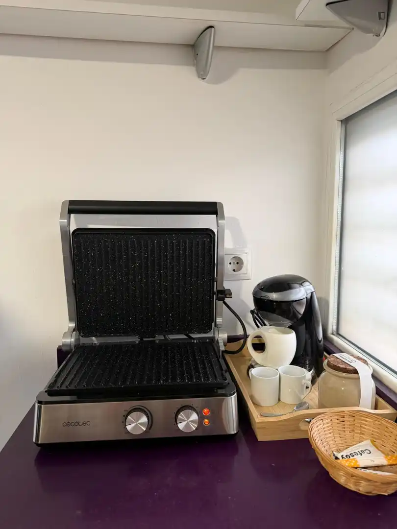 Cocina de Apartamento de alquiler en Valencia con Aire acondicionado, Calefacción y Amueblado