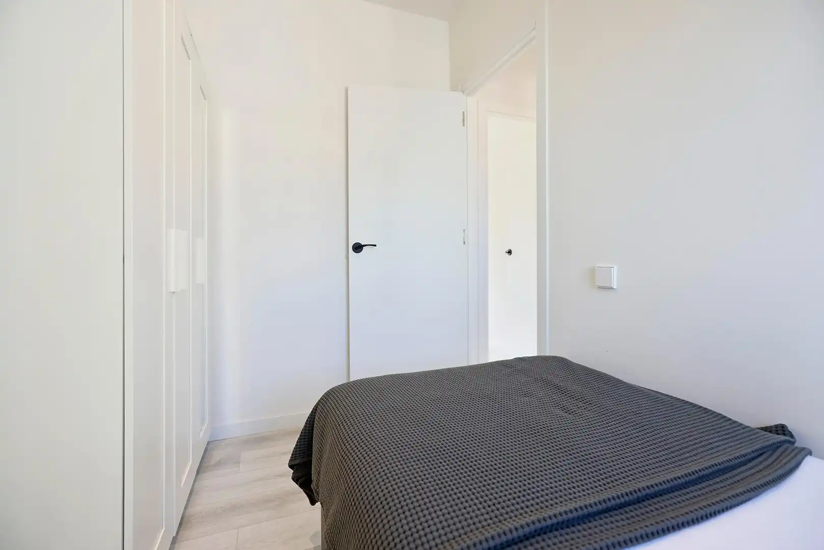 Dormitori de Pis en venda en Barcelona amb Aire condicionat, Parquet i Balcó