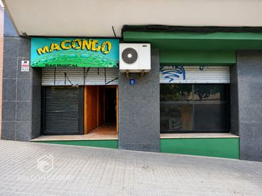 Gewerbefläche zum Verkauf in Avinguda de Manuel Girona